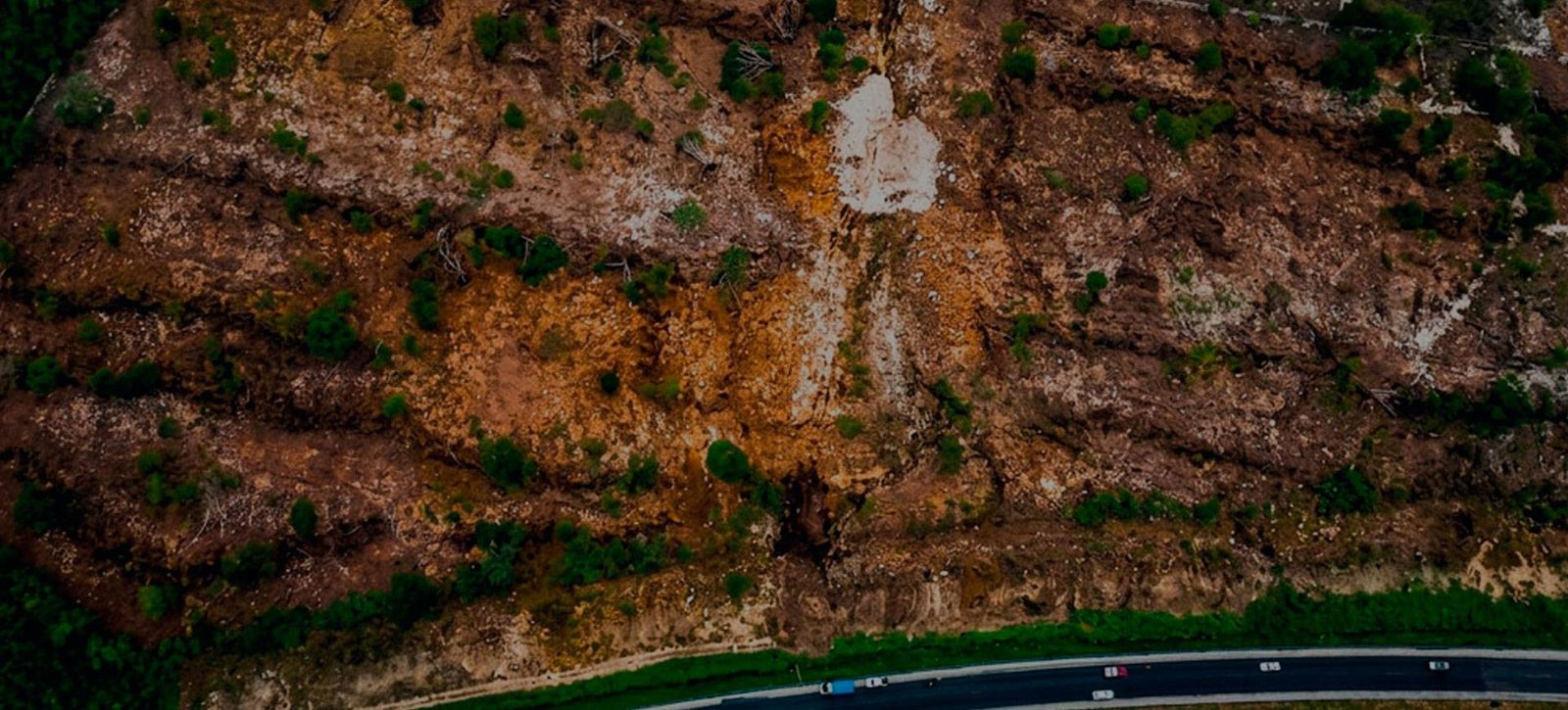 Vista aérea del terreno con frente a la carretera Mérida–Tétiz